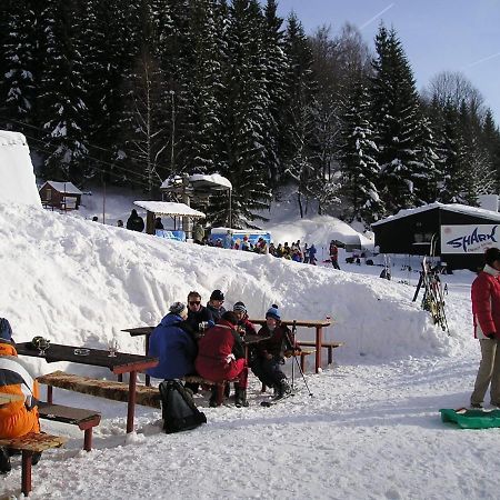 Penzion Pod Paprskem Staré Město Exterior foto