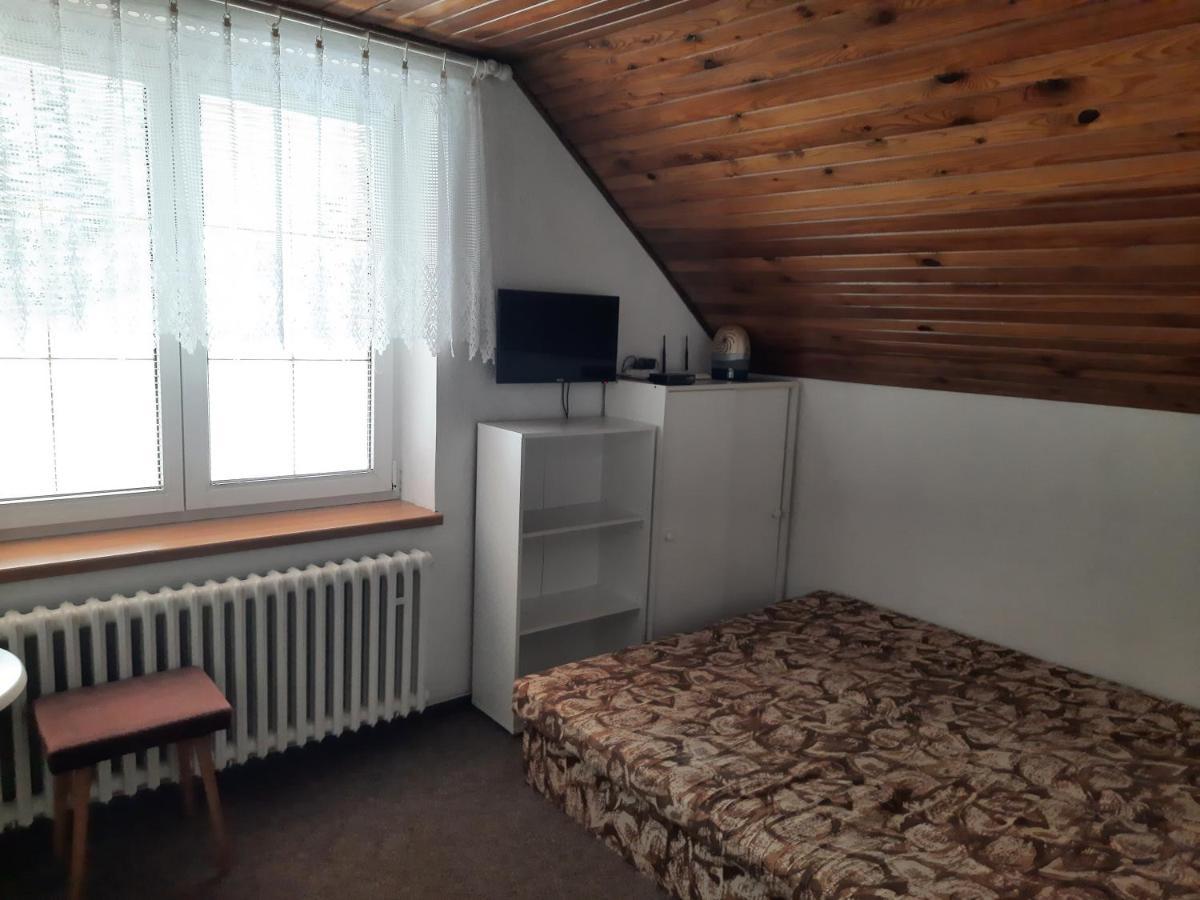 Hotel Penzion Pod Paprskem Staré Město Exterior foto